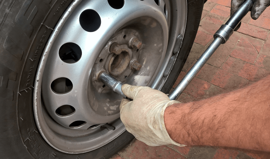 TIRE CHANGE